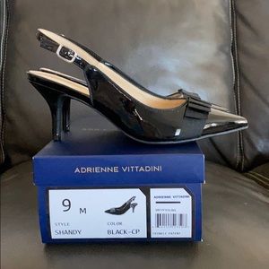NIB (new in box) Adrienne Vittadini Slingbacks